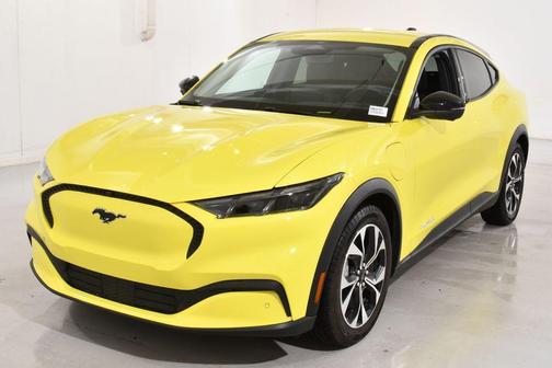 Grabber Yellow 2025 Ford Mustang Mach-E Select