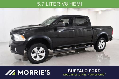 Brilliant Black Crystal Pearlcoat 2016 RAM 1500 Tradesman