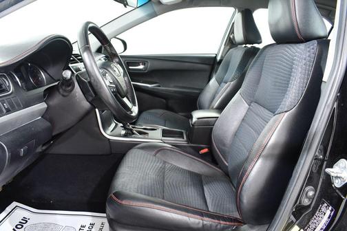 Attitude Black 2015 Toyota Camry SE