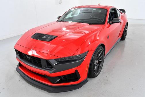 2025 Ford Mustang Dark Horse