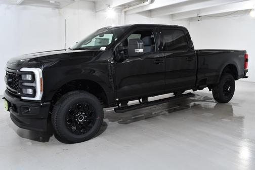 2025 Ford F-350 XLT
