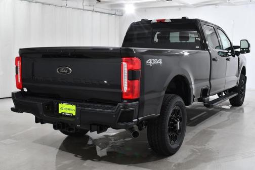 2025 Ford F-350 XLT