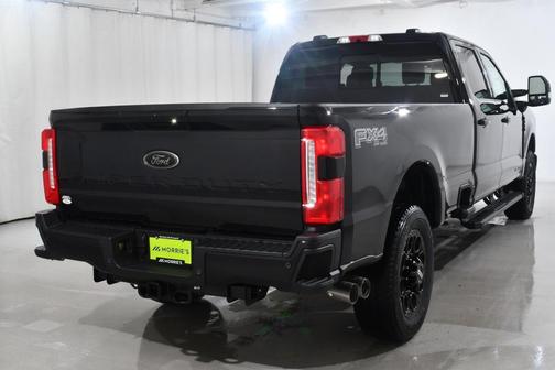 2025 Ford F-350 Lariat Super Duty