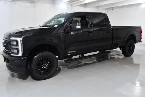 2025 Ford F-350 Lariat Super Duty
