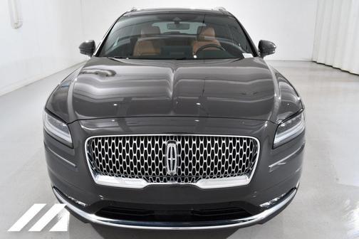 2022 Lincoln Nautilus Black Label