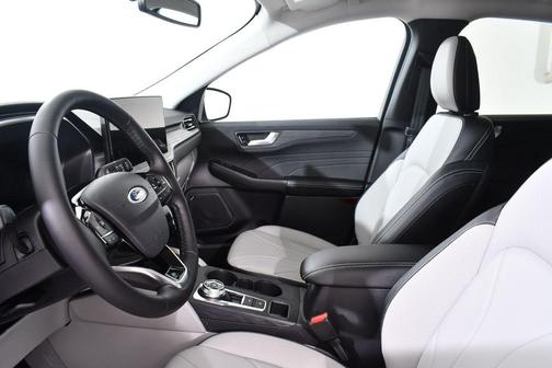 Silver Metallic 2025 Ford Escape PHEV