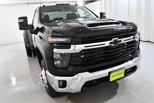 2025 Chevrolet Silverado 3500 LT
