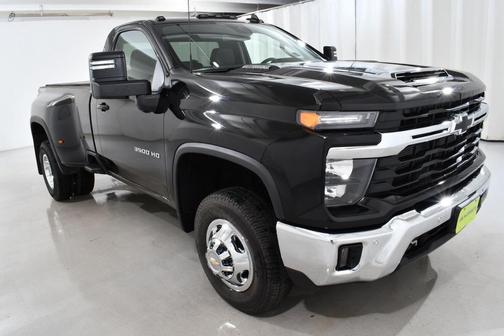 2025 Chevrolet Silverado 3500 LT
