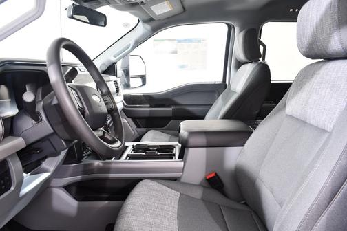 2025 Ford F-350 XLT