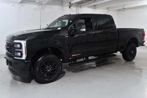 2025 Ford F-350 Lariat Super Duty