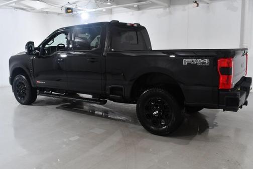 2025 Ford F-350 Lariat Super Duty
