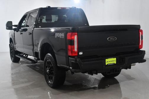 2025 Ford F-350 Lariat Super Duty
