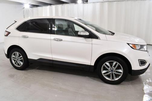 White Platinum Tri-Coat Metallic 2016 Ford Edge SEL