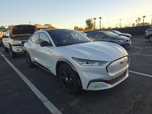 2023 Ford Mustang Mach-E California Route 1
