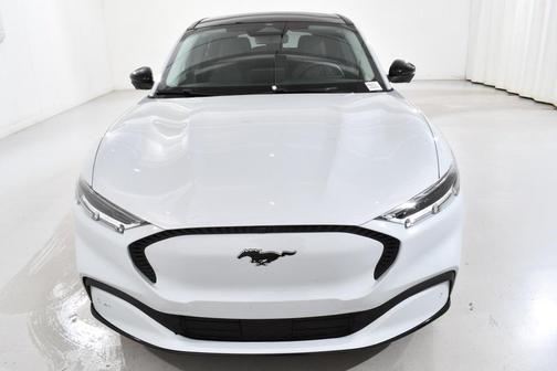 2023 Ford Mustang Mach-E California Route 1