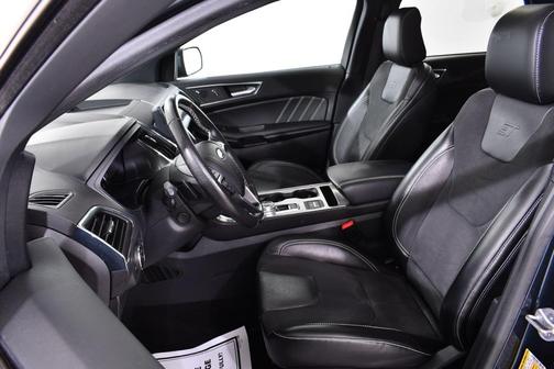 2022 Ford Edge ST