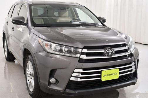 Toasted Walnut Pearl 2017 Toyota Highlander Limited