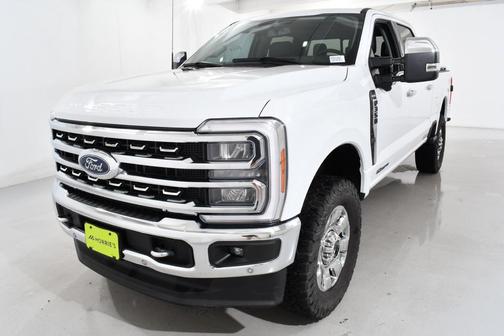 2023 Ford F-350 Lariat Super Duty