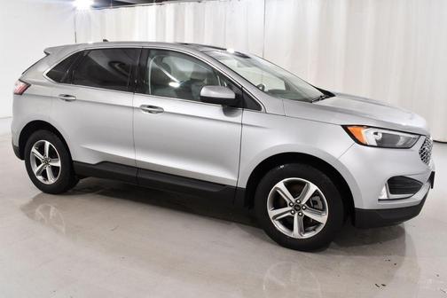 Silver Metallic 2023 Ford Edge SEL