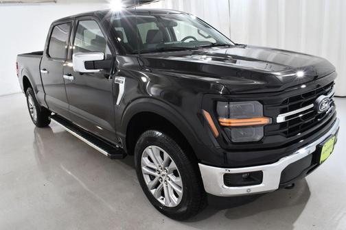 Black Metallic 2026 Ford F-150 XLT