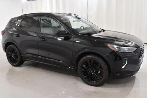 2023 Ford Escape ST-Line Elite