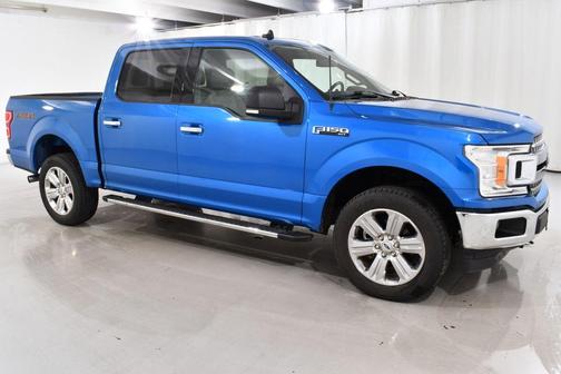 Velocity Blue Metallic 2020 Ford F-150 XLT