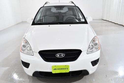 2009 Kia Rondo 