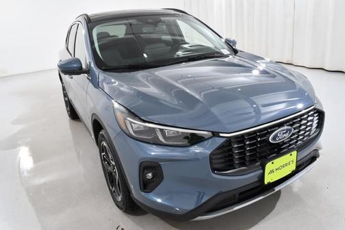 2026 Ford Escape Platinum