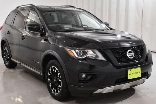 2019 Nissan Pathfinder SV