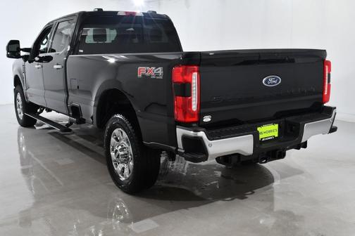 2025 Ford F-350 Lariat Super Duty