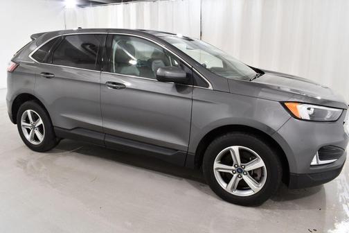Carbonized Gray Metallic 2022 Ford Edge SEL