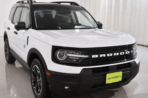 Oxford White 2026 Ford Bronco Sport Outer Banks