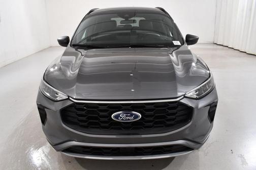 Carbonized Gray Metallic 2024 Ford Escape ST-Line