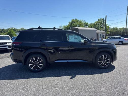 Super Black 2026 Nissan Pathfinder Platinum