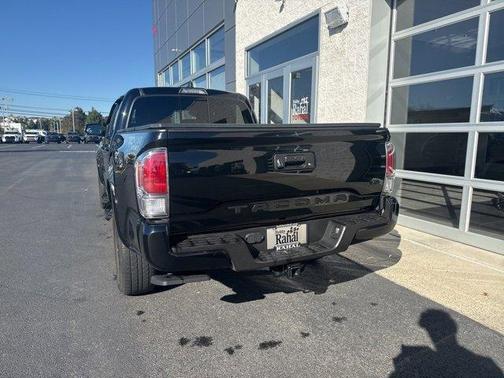 2021 Toyota Tacoma TRD Sport