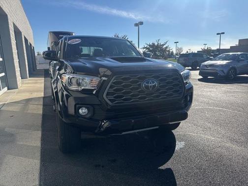2021 Toyota Tacoma TRD Sport