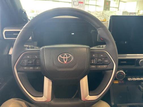 Everest 2026 Toyota 4Runner TRD Off Road Premium