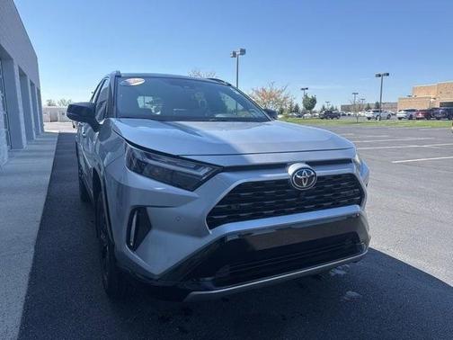 Midnight Black Metallic 2025 Toyota RAV4 Hybrid SE