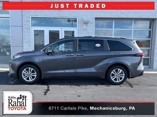 2025 Toyota Sienna Limited