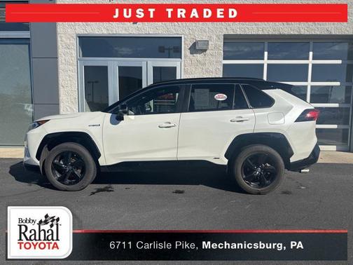 2021 Toyota RAV4 Hybrid SE