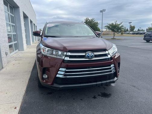 2019 Toyota Highlander Hybrid Platinum