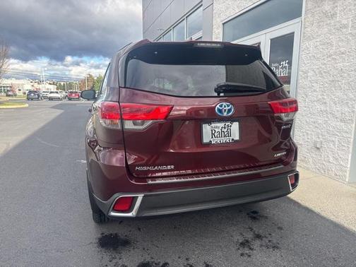 2019 Toyota Highlander Hybrid Platinum