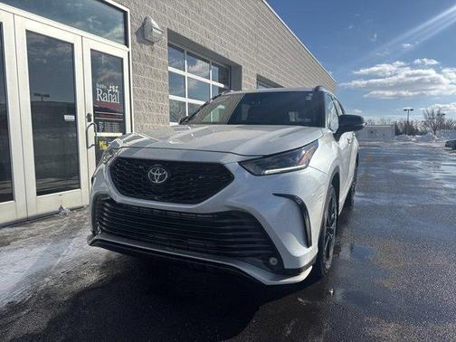 2024 Toyota Highlander XSE
