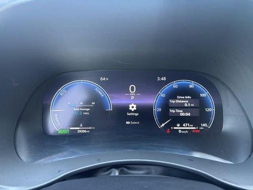 Moon Dust 2023 Toyota Highlander Hybrid Platinum