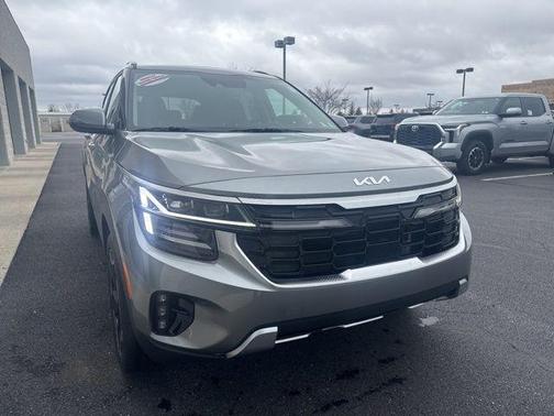Steel Gray 2025 Kia Seltos SX Turbo