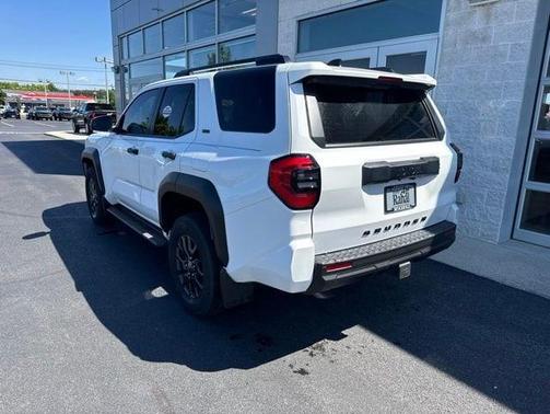 Ice 2025 Toyota 4Runner SR5