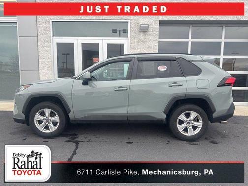 2020 Toyota RAV4 XLE