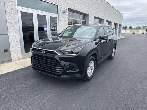 Midnight Black Metallic 2024 Toyota Grand Highlander XLE