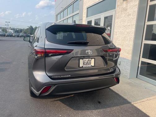 2024 Toyota Highlander
