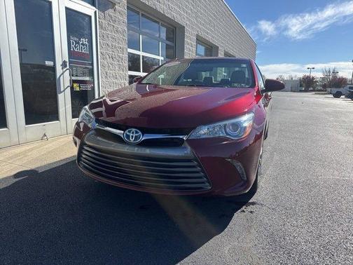 2017 Toyota Camry Hybrid XLE